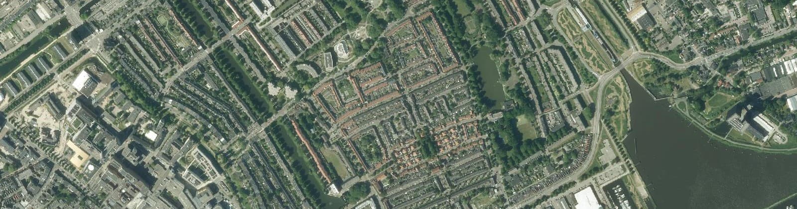 Luchtfoto van Oud-Oost