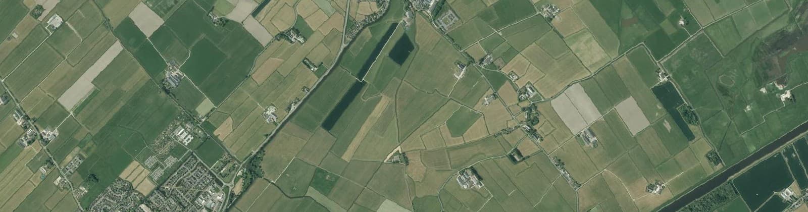 Luchtfoto van Ten Post e.o.