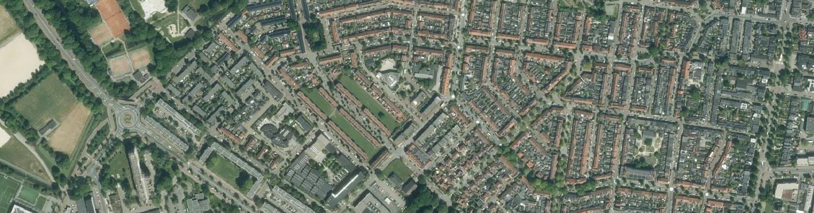 Luchtfoto van Huizum-West