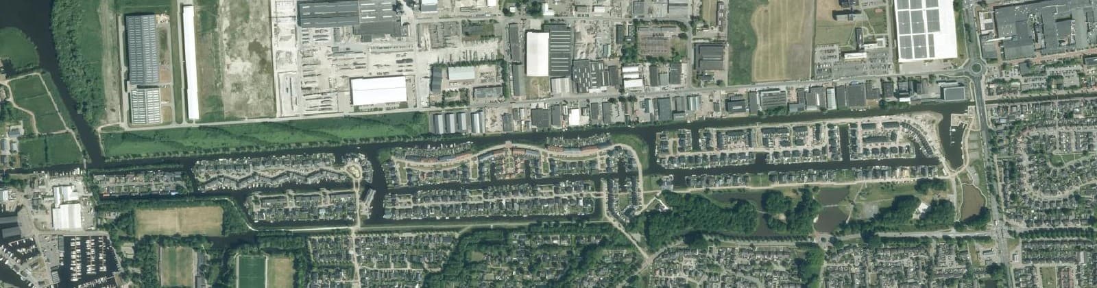 Luchtfoto van Drachtstervaart