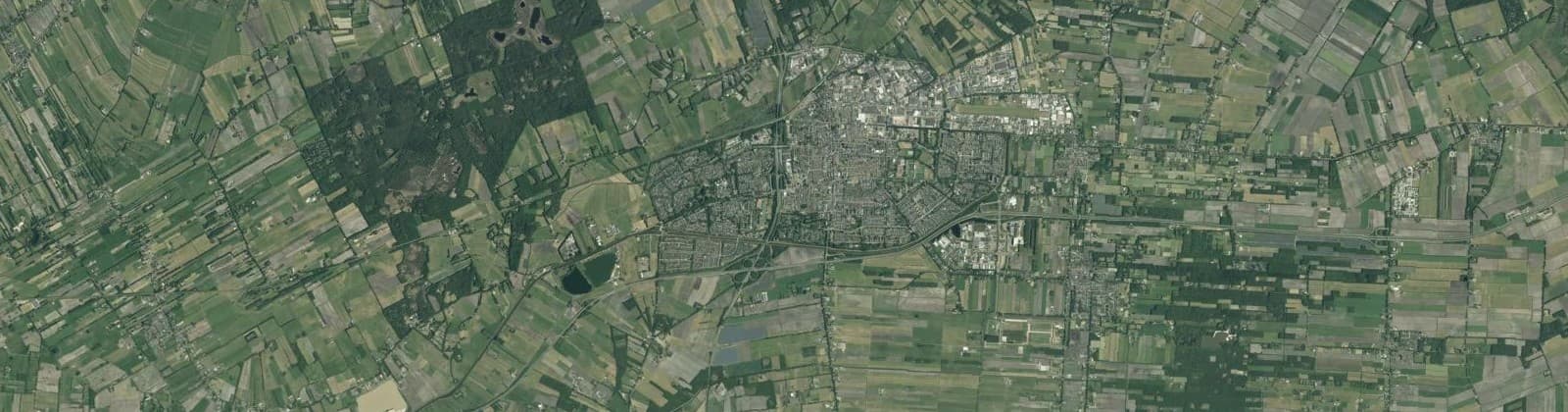 Luchtfoto van Wijk 62 Industrie- en verspr. gebieden