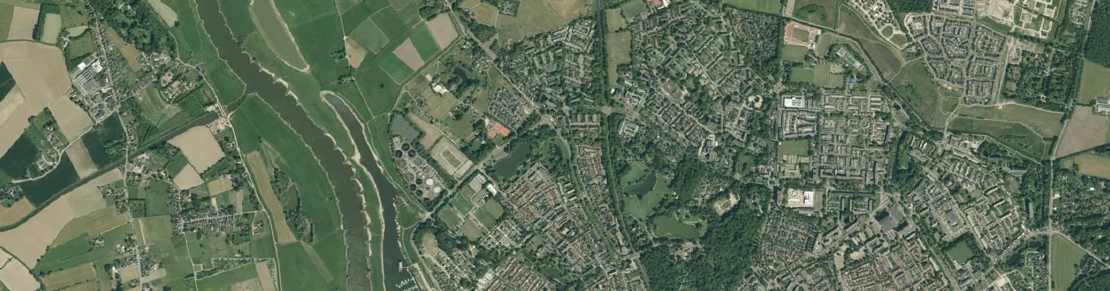 Luchtfoto van Borgele en Platvoet