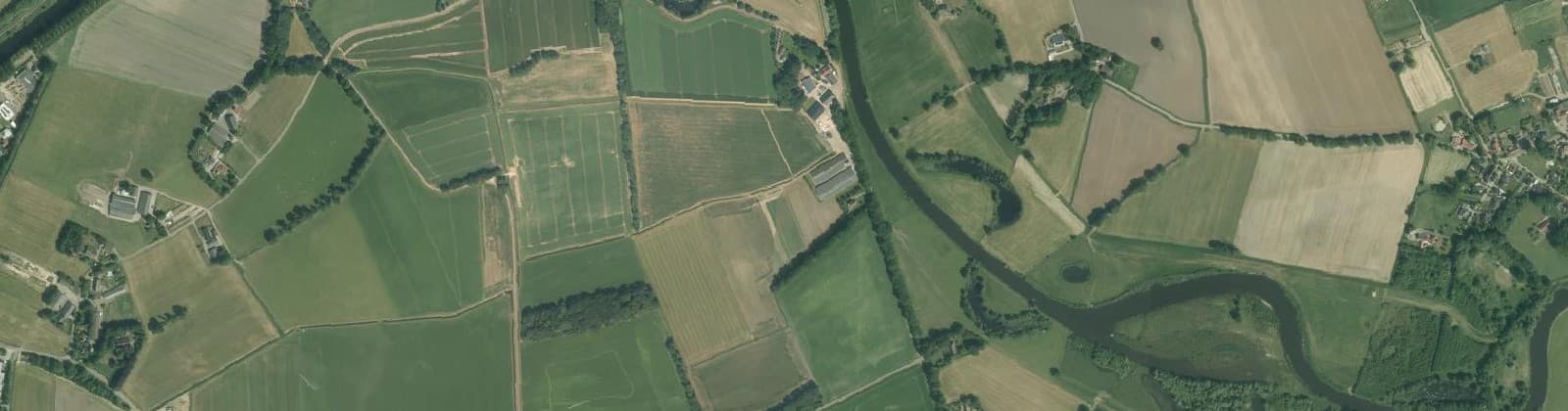 Luchtfoto van Holtheme