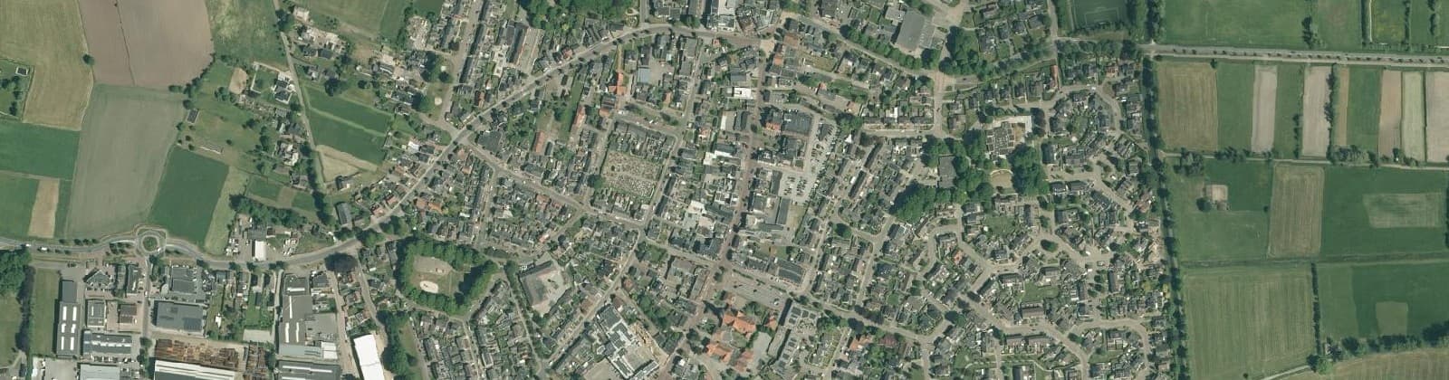 Luchtfoto van Wijk 03 Enter (kern)