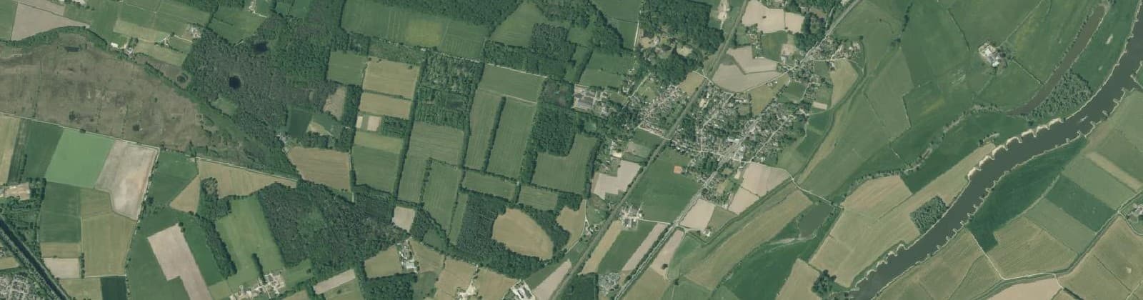 Luchtfoto van Leuvenheim