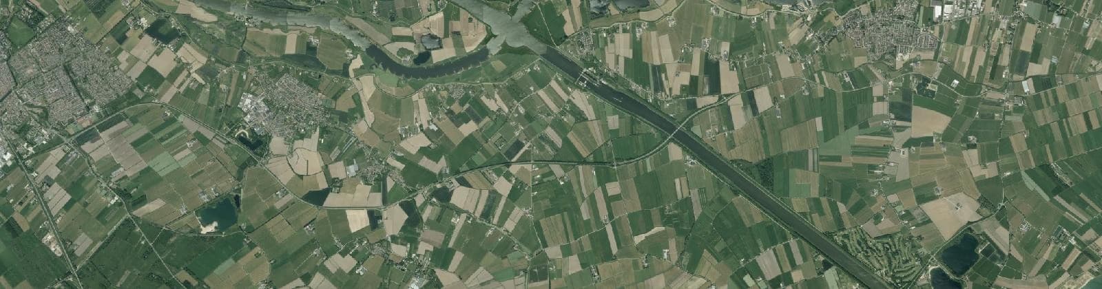 Luchtfoto van Wijk 06 Ravenswaaij