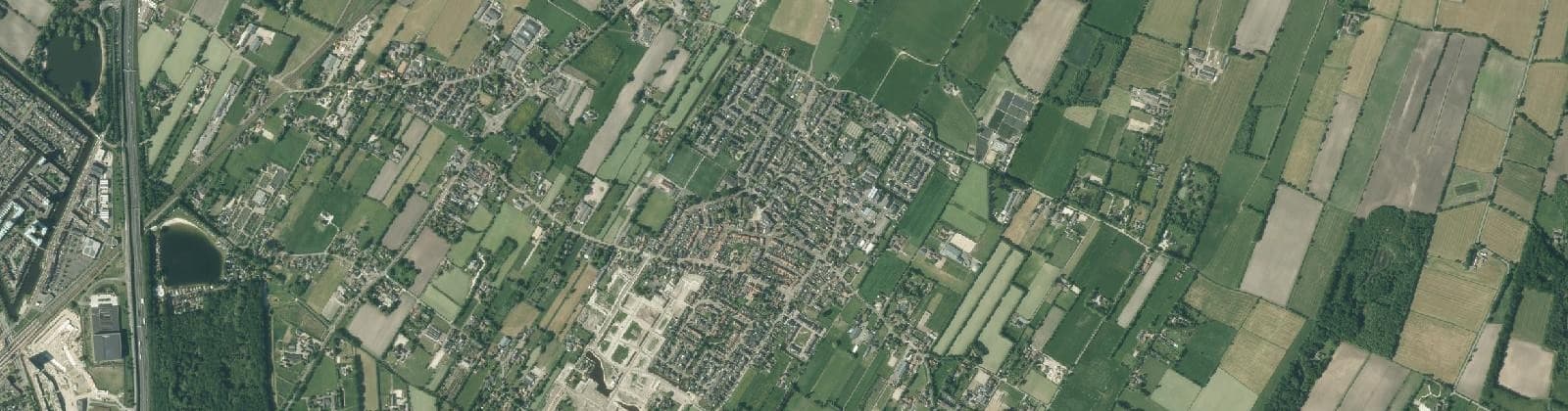 Luchtfoto van Nijkerkerveen en Holkerveen