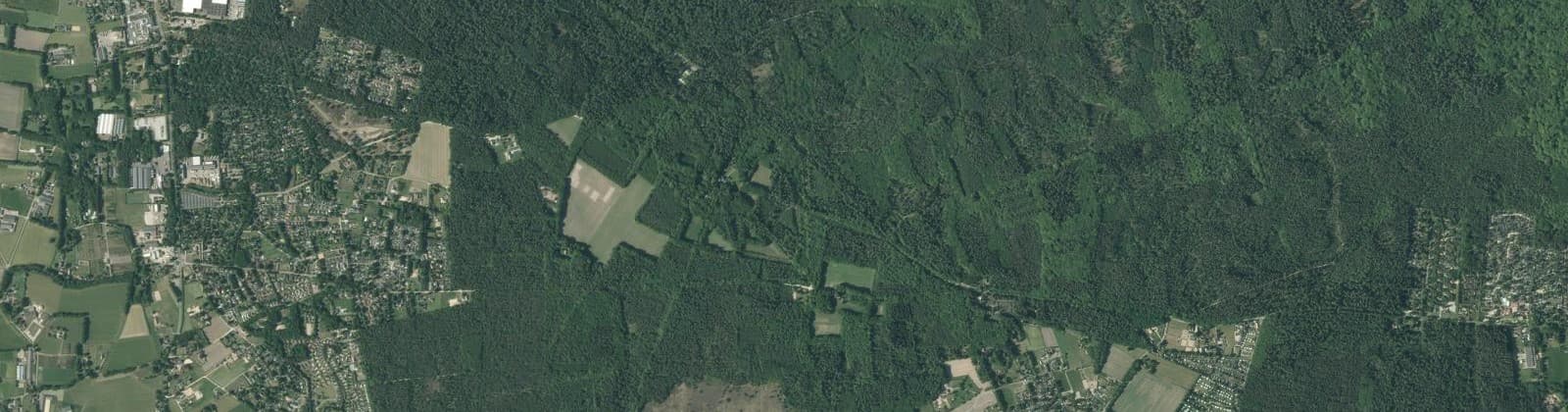 Luchtfoto van Wijk 01 Bosgebied en Krachtighuizen