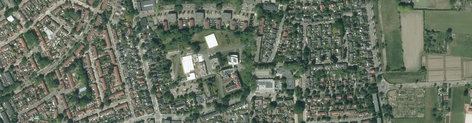 Luchtfoto van Boven- en Benedenbuurt