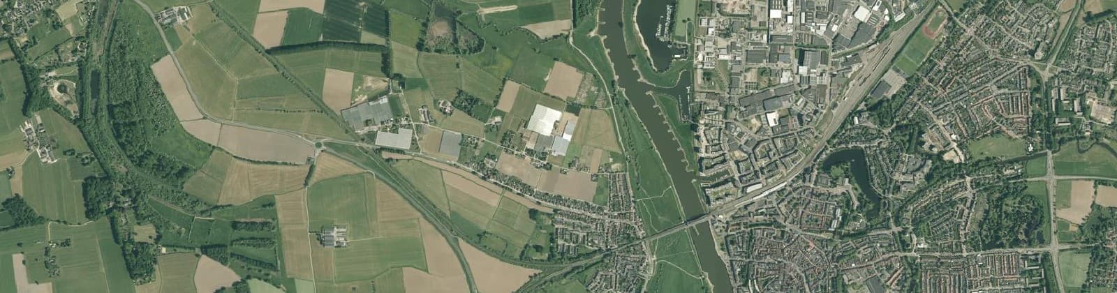 Luchtfoto van Wijk 00 Centrum - De Hoven