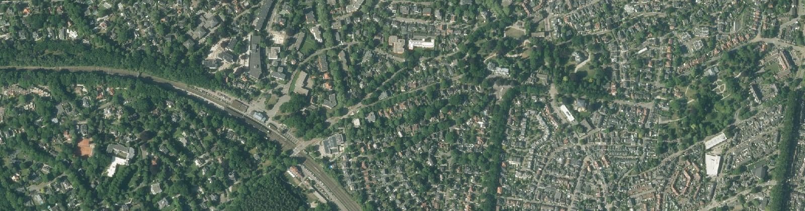 Luchtfoto van Wijk 00 Baarn