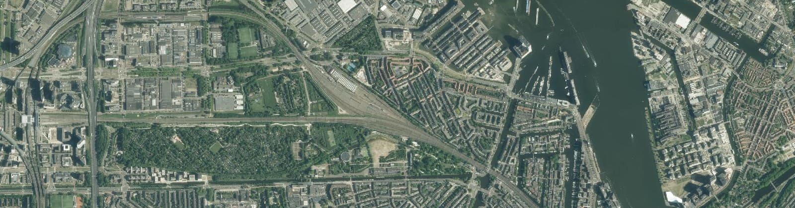 Luchtfoto van Spaarndammerbuurt/Zeeheldenbuurt