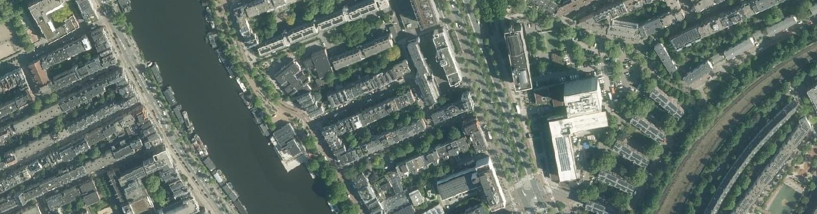 Luchtfoto van Weesperzijde