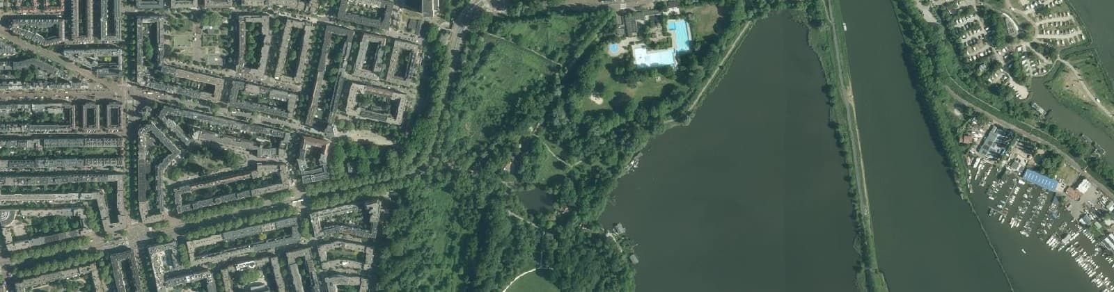 Luchtfoto van Indische Buurt-Oost