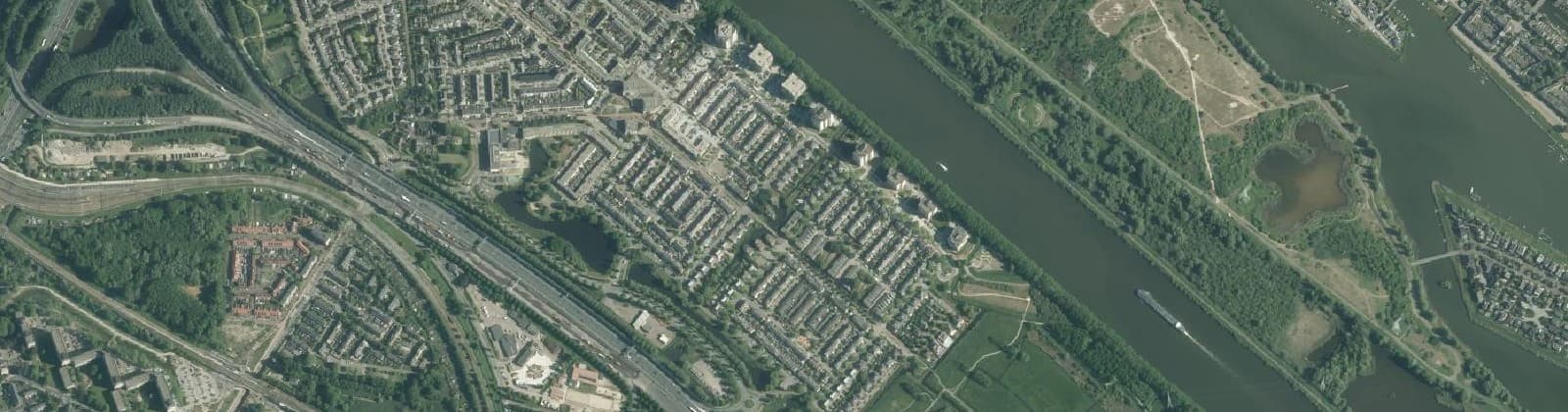 Luchtfoto van Diemen Noord