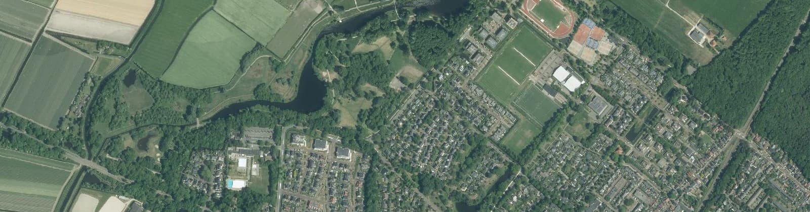 Luchtfoto van Wijk 02 Heiloo Noord-West
