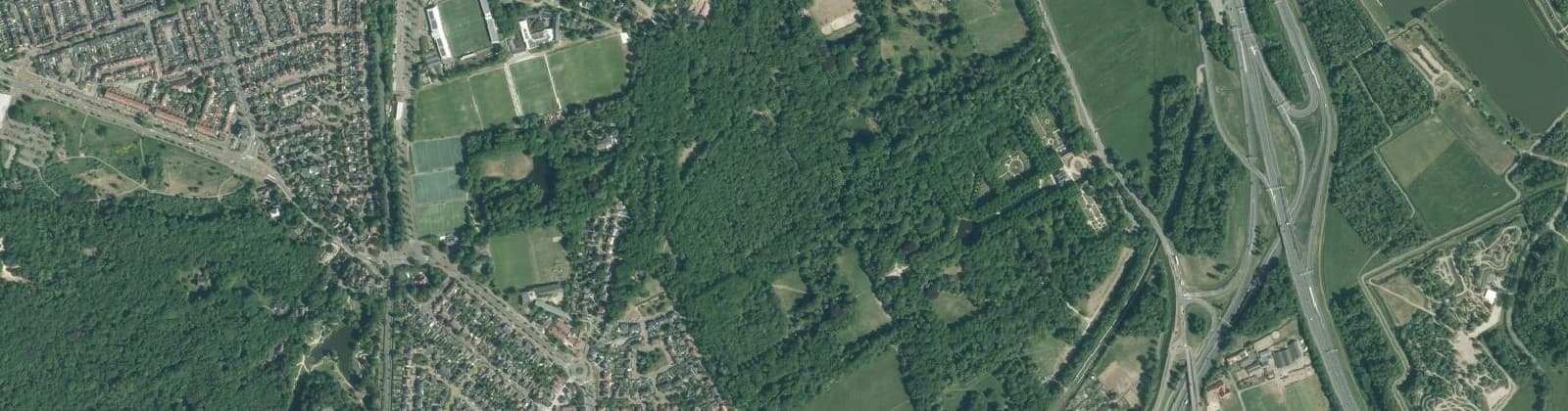 Luchtfoto van Wijk 00 Velsen-Zuid en Driehuis