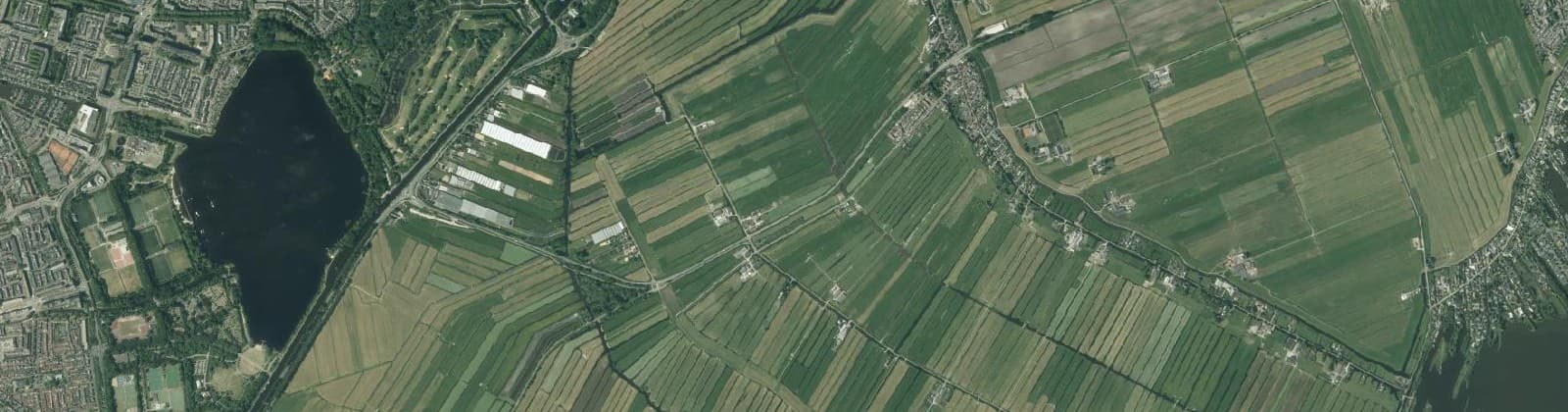 Luchtfoto van Aarlanderveen