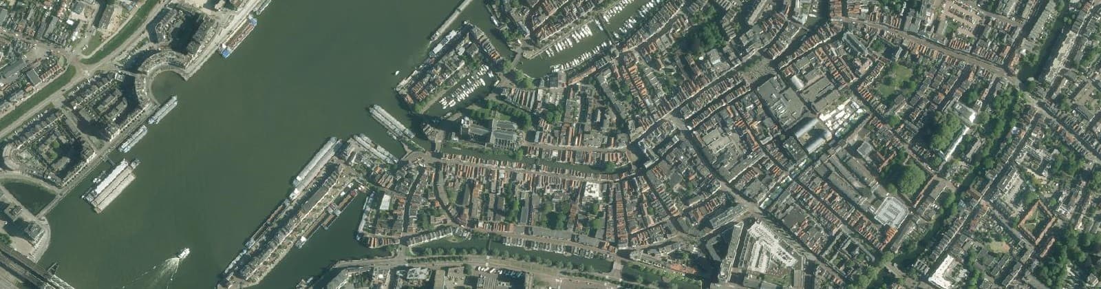 Luchtfoto van Wijk 01 Binnenstad