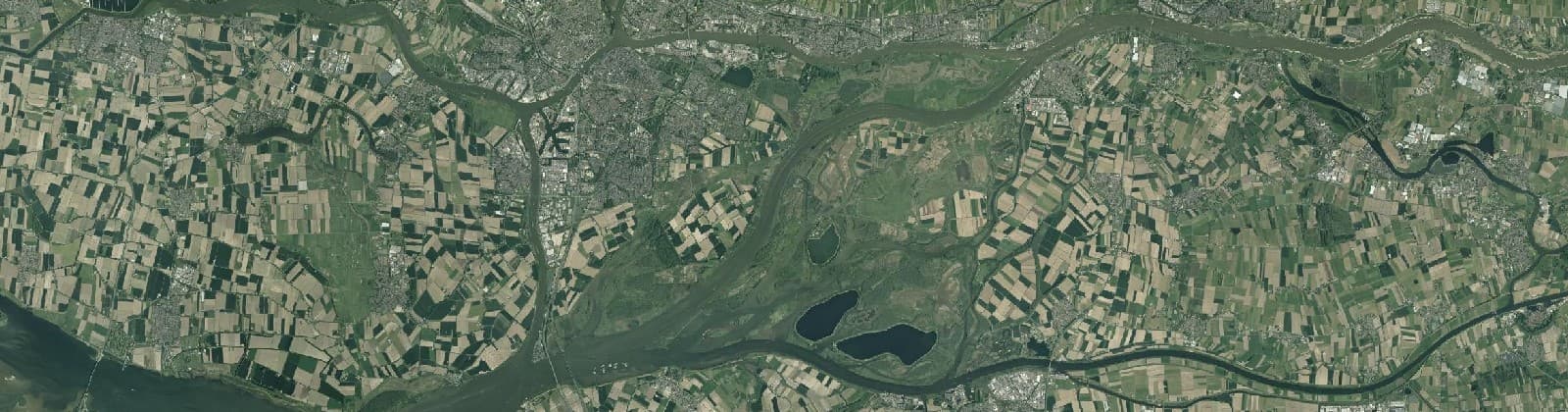 Luchtfoto van Wijk 98 Verspreide bebouwing