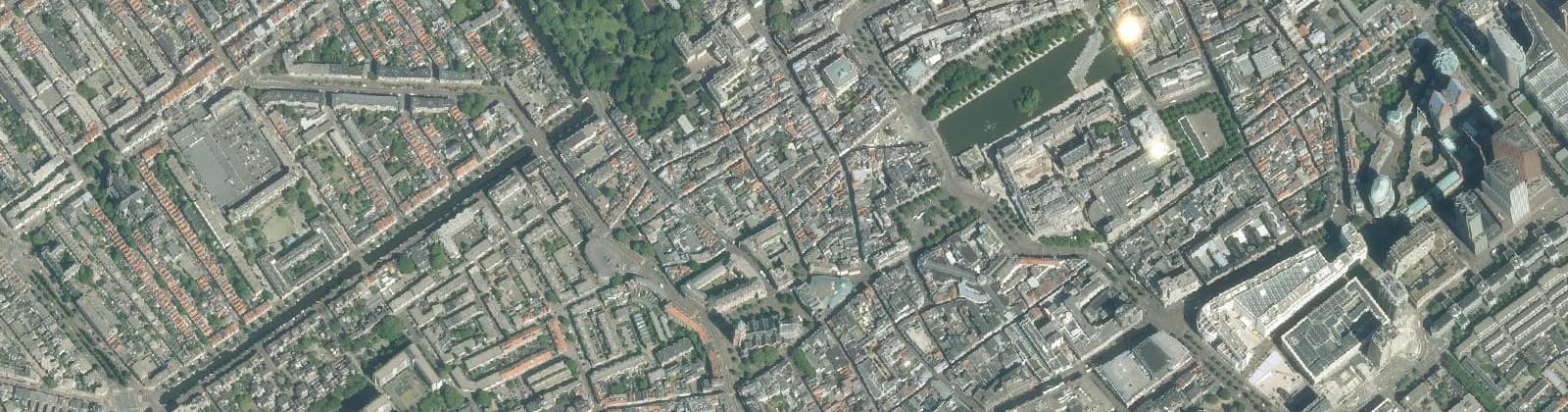 Luchtfoto van Wijk 28 Centrum