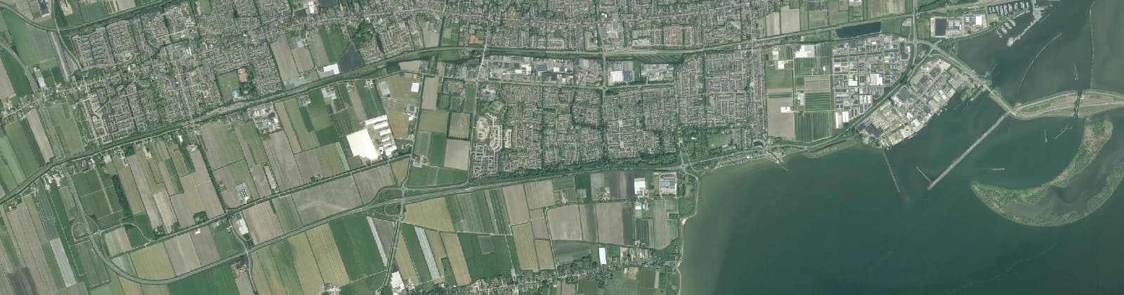 Luchtfoto van Stede Broec Zuid