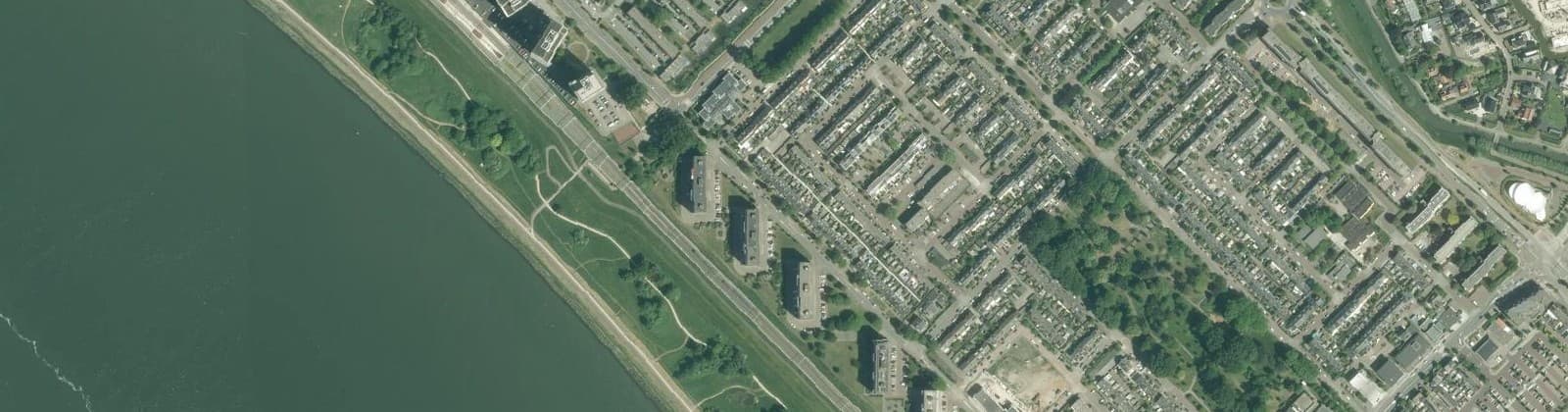 Luchtfoto van Wijk 05 Burgemeesterswijk