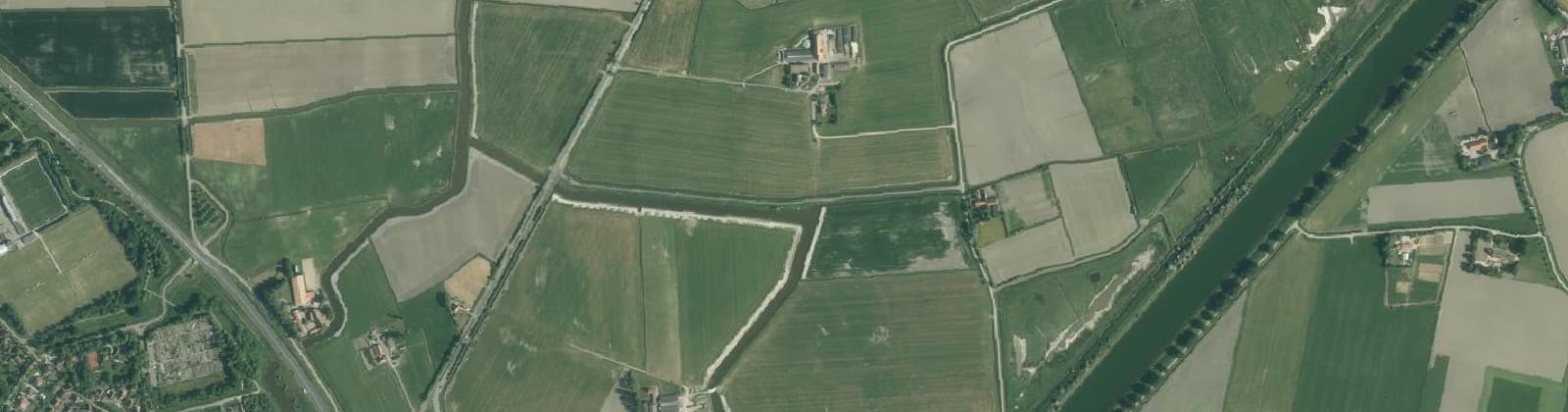 Luchtfoto van Verspreide huizen in het noordoosten
