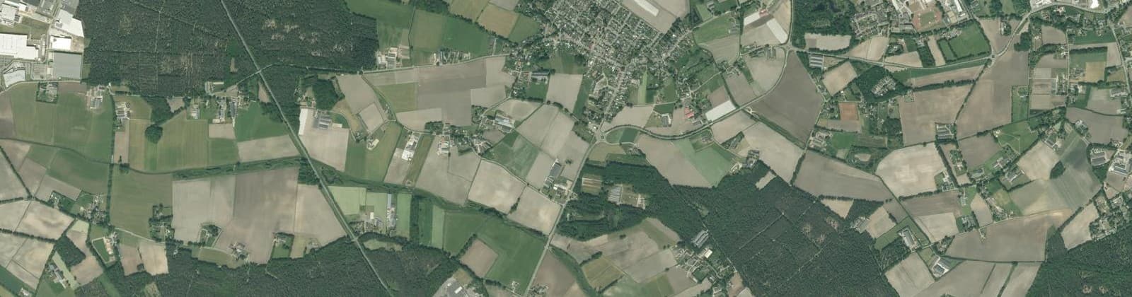 Luchtfoto van Vlierden