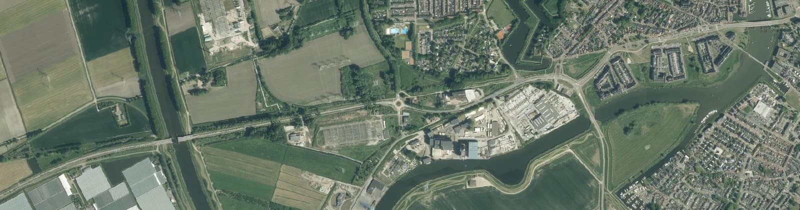 Luchtfoto van Wijk 02 Geertruidenberg