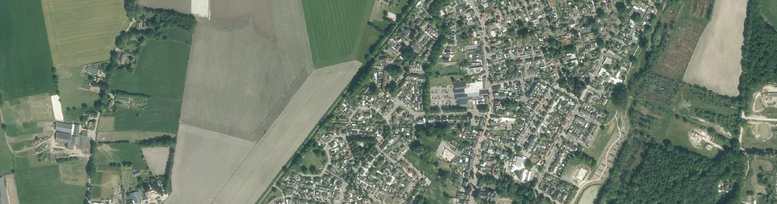 Luchtfoto van Wijk 20 Riel