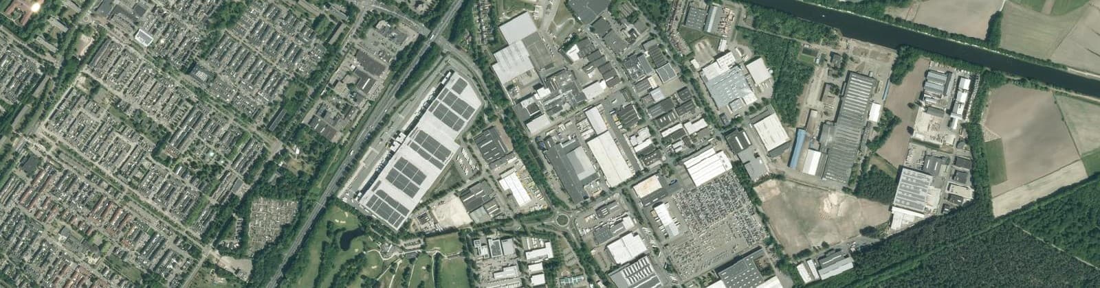 Luchtfoto van Wijk 08 Industrieterrein Zuid