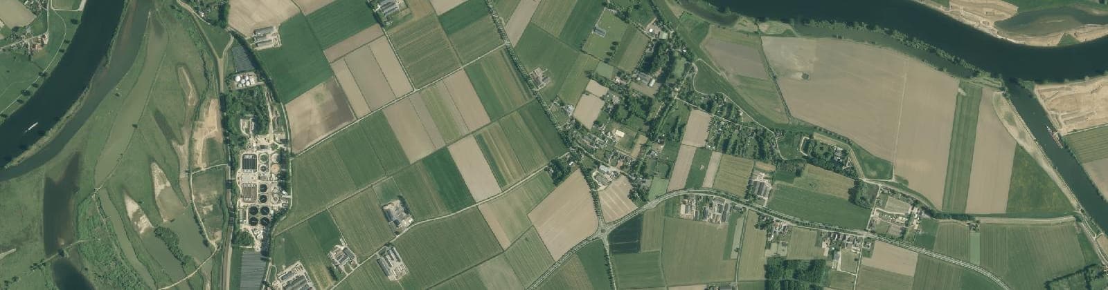 Luchtfoto van Oijen