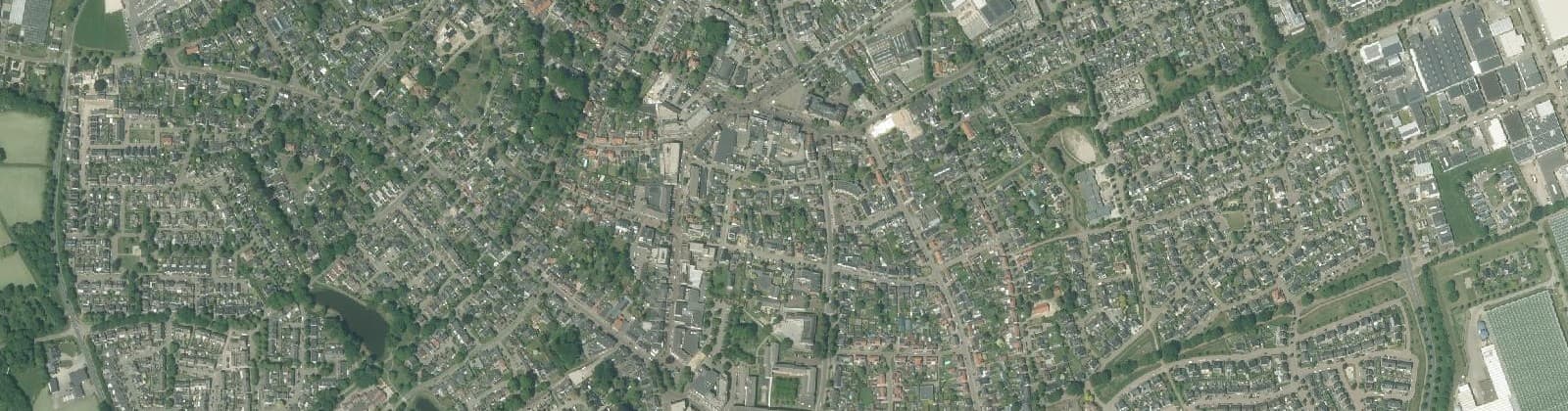 Luchtfoto van Someren dorp
