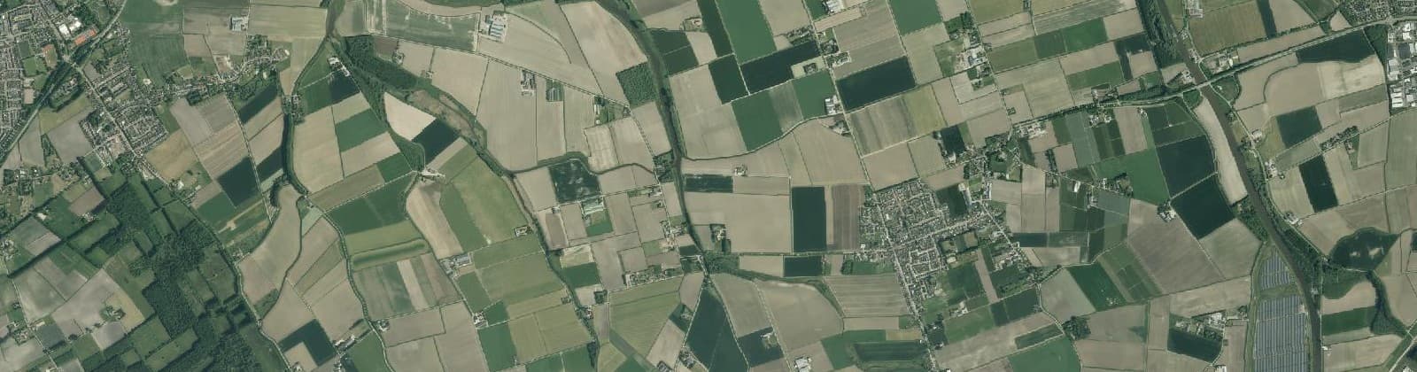 Luchtfoto van Wijk 01 Kruisland