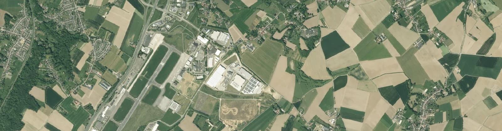 Luchtfoto van Wijk 01 Beek-Zuid