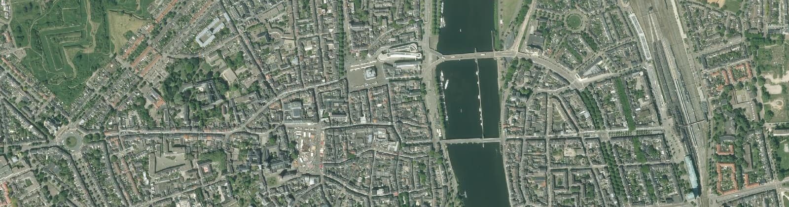 Luchtfoto van Wijk 00 Centrum