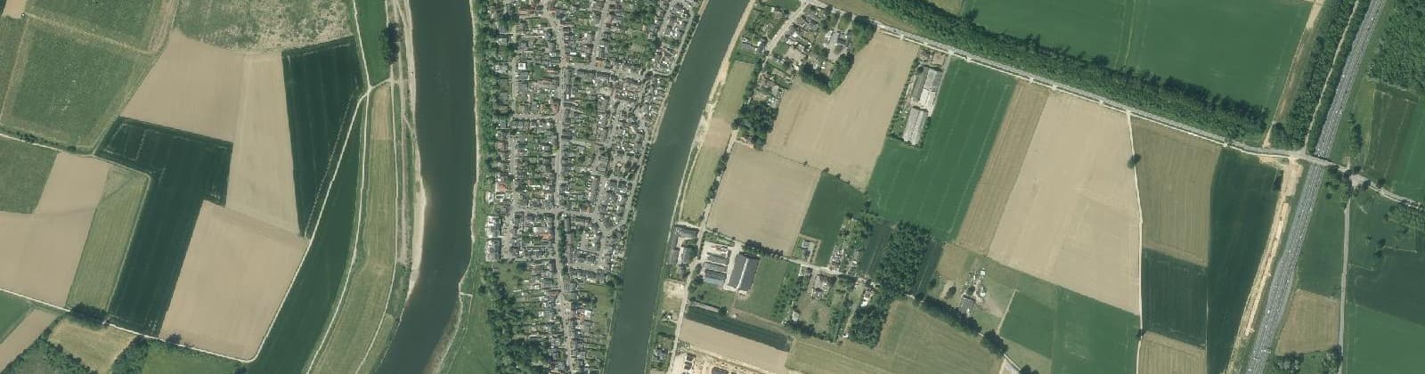 Luchtfoto van Wijk 02 Urmond