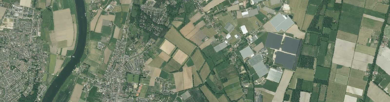 Luchtfoto van Wijk 41 Velden