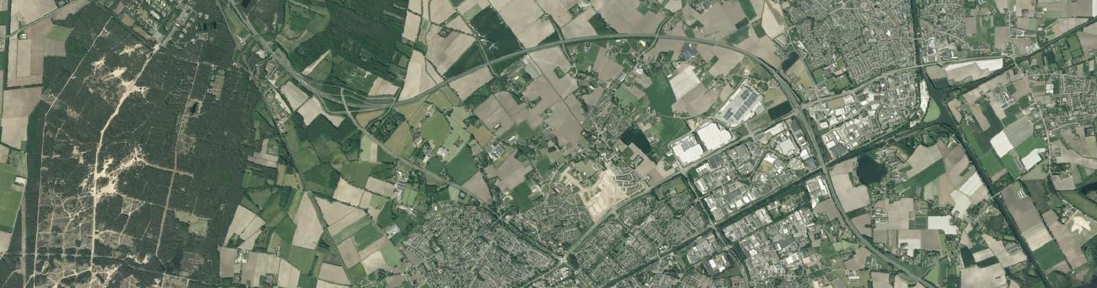 Luchtfoto van Wijk 02 Laar en Hushoven
