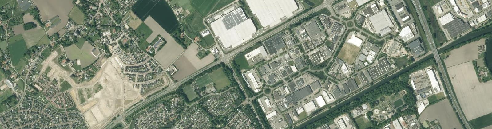 Luchtfoto van Wijk 03 Molenakker en Kampershoek