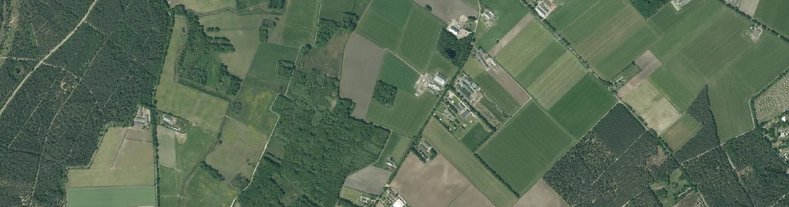 Luchtfoto van Wijk 02 Leenderstrijp