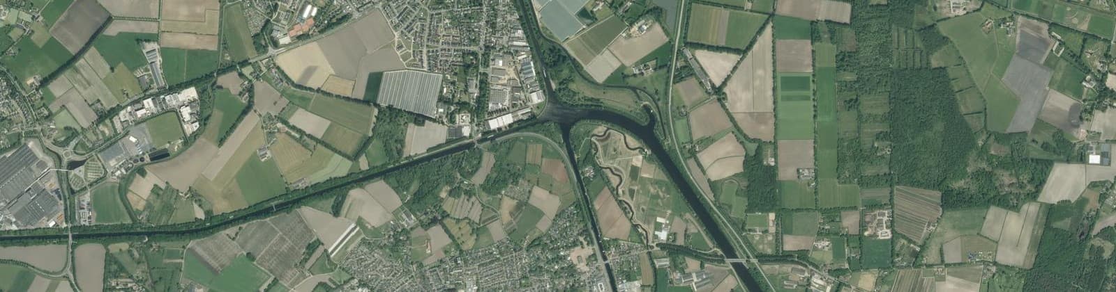 Luchtfoto van Wijk 01 Aarle-Rixtel