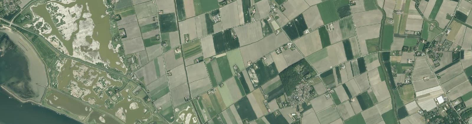 Luchtfoto van Wijk 10 Kerkwerve