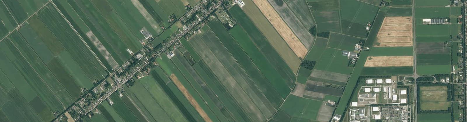 Luchtfoto van 2e Valthermond