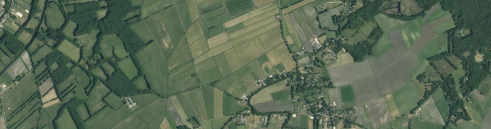Luchtfoto van Wijk 10 Ansen