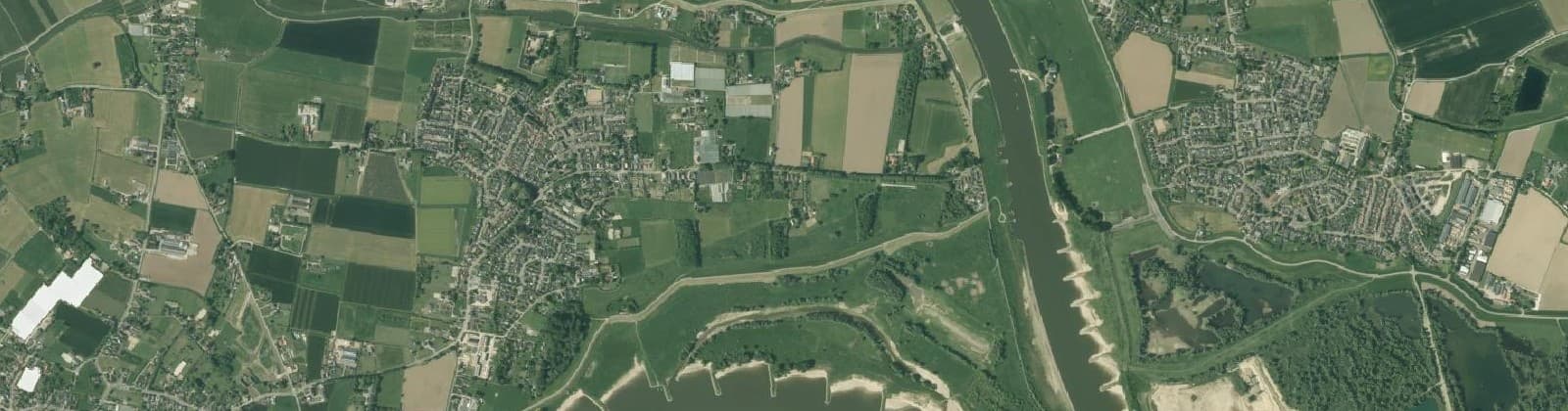 Luchtfoto van Doornenburg