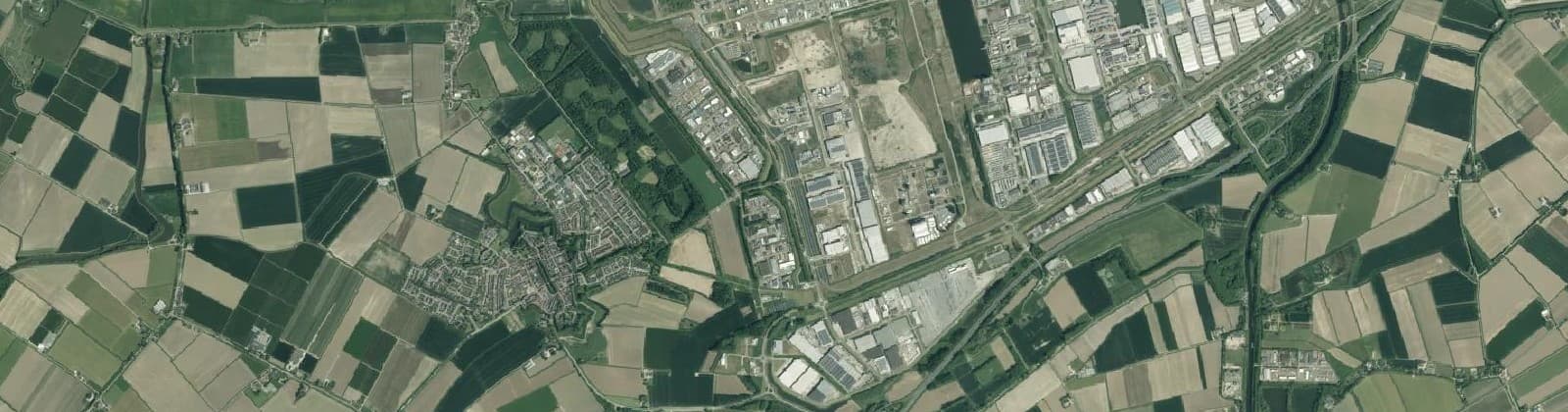 Luchtfoto van Wijk 03 Klundert