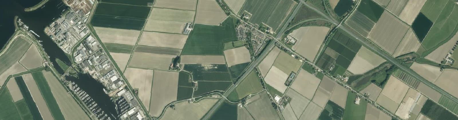 Luchtfoto van Wijk 08 Heijningen