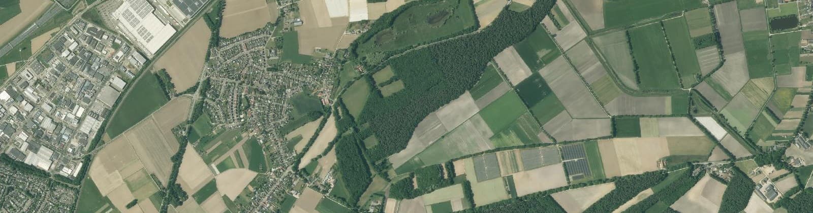 Luchtfoto van Sint Joost